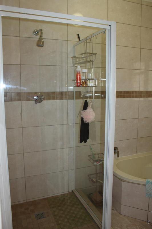 5 Bedroom Property for Sale in Churchill Estate Western Cape